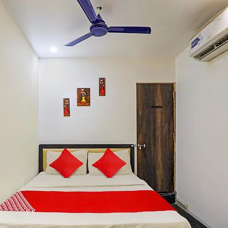 Hotel O Lotus Hotel Surat Ngoại thất bức ảnh